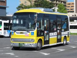 673704 B