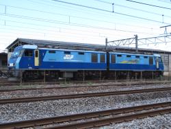 739149 B