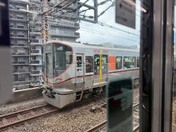 617110 B